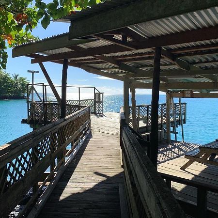 Lusia'S Lagoon Chalets Salelologa Exteriér fotografie