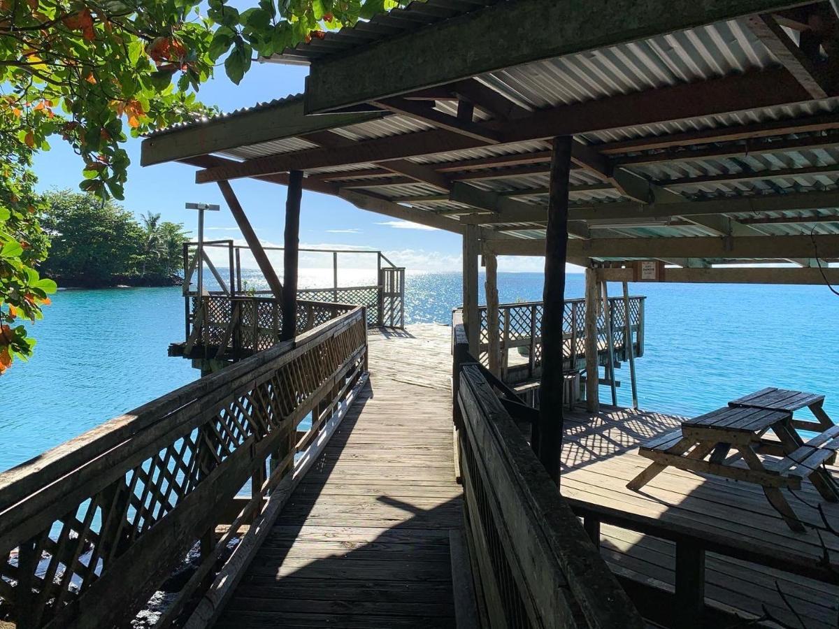Lusia'S Lagoon Chalets Salelologa Exteriér fotografie